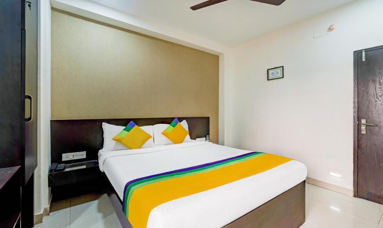 Itsy Hotels Neeranand Plaza كولكاتا المظهر الخارجي الصورة