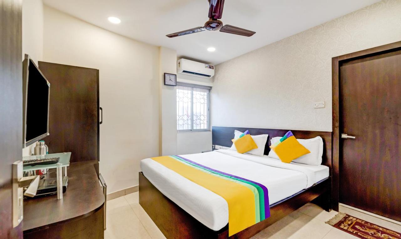 Itsy Hotels Neeranand Plaza كولكاتا المظهر الخارجي الصورة