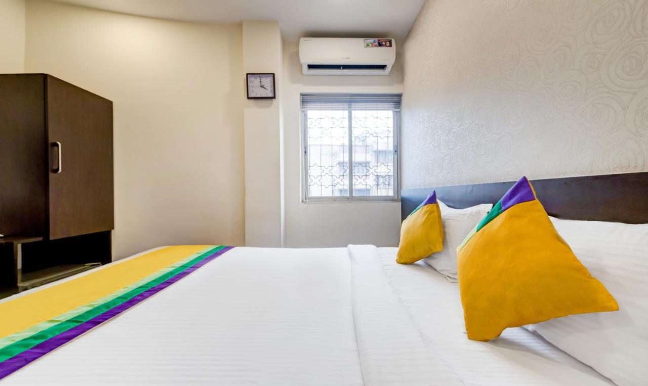 Itsy Hotels Neeranand Plaza كولكاتا المظهر الخارجي الصورة