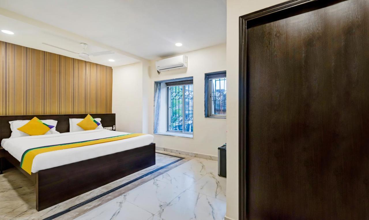 Itsy Hotels Neeranand Plaza كولكاتا المظهر الخارجي الصورة